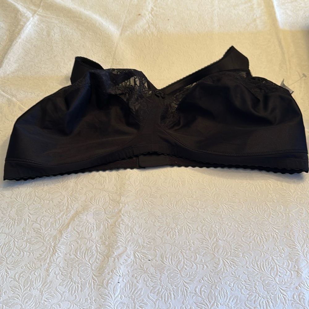 Elegant Black Lace Women's Bra